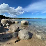 Cala Di Sole Lecci *