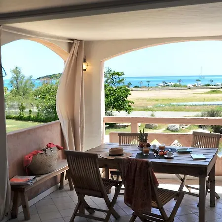 Cala Di Sole Lecci Appartamento
